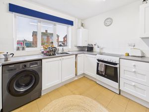 Kitchen- click for photo gallery